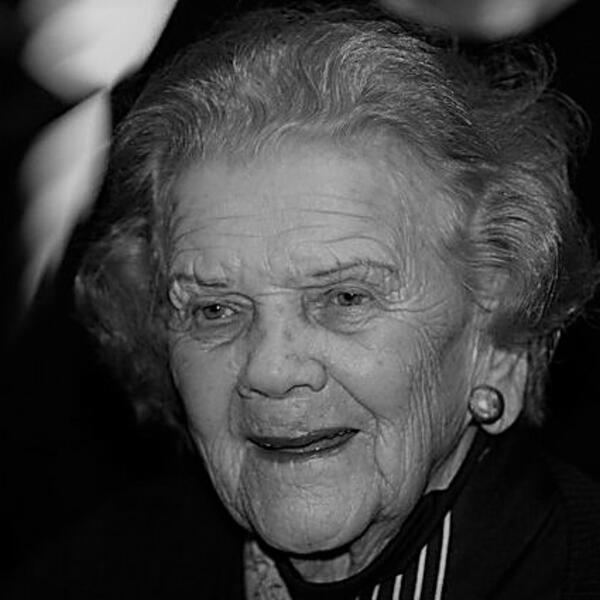 PREMINULA BRANKA VESELINOVIĆ, TUGA DO NEBA