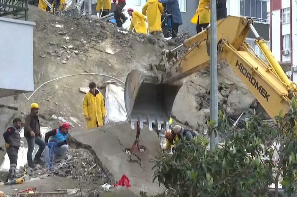 Kineska medijska grupa: Više od 4.000 poginulih u zemljotresu u Turskoj (VIDEO)