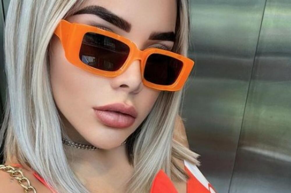 OD ŽRTVE NASILJA PREKO ZVEZDE SAJTA ZA ODRASLE DO GRADONAČELNICE: Ova lepotica GORI na mrežama (FOTO) (VIDEO)