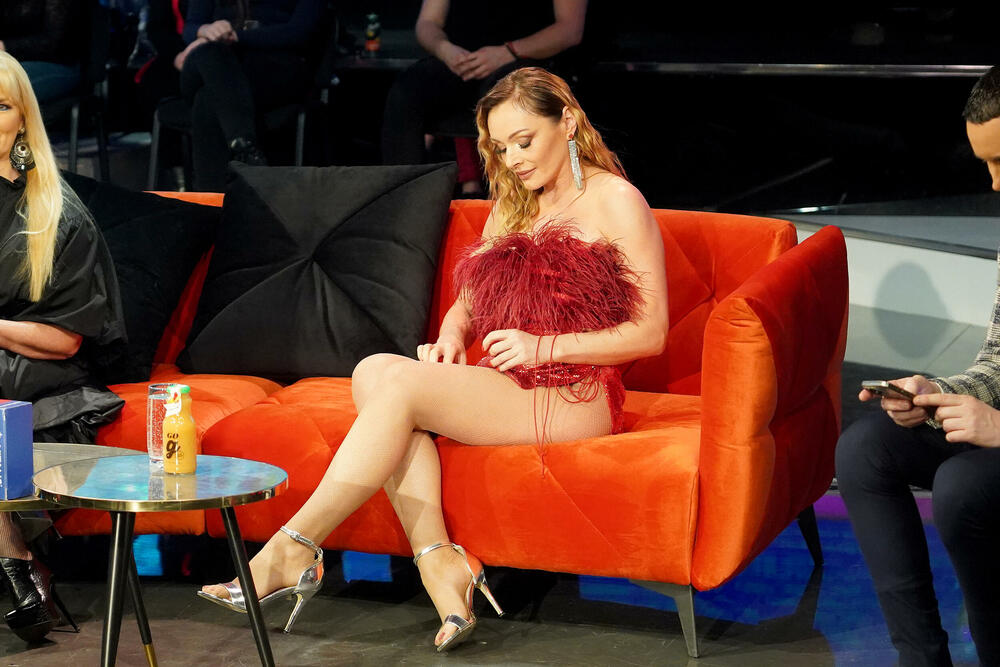 Anabela je otkrila i da je tokom osnovne škole morala da se bori sa Nininim nestašlucima