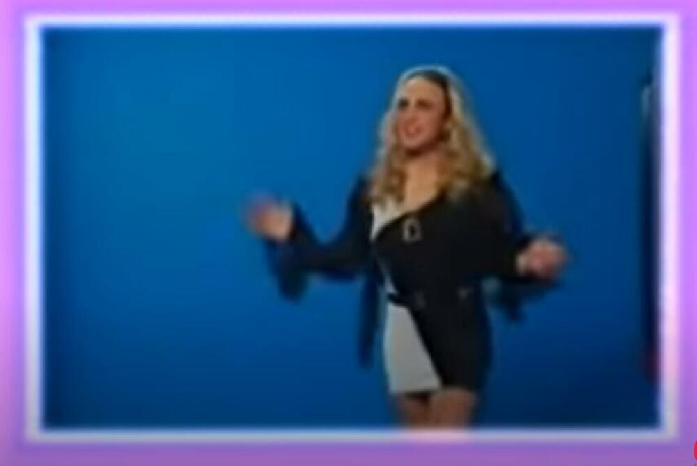 Merlinka je pevala u emisiji 'Ogledalce', pesmu Jelene Karleuše