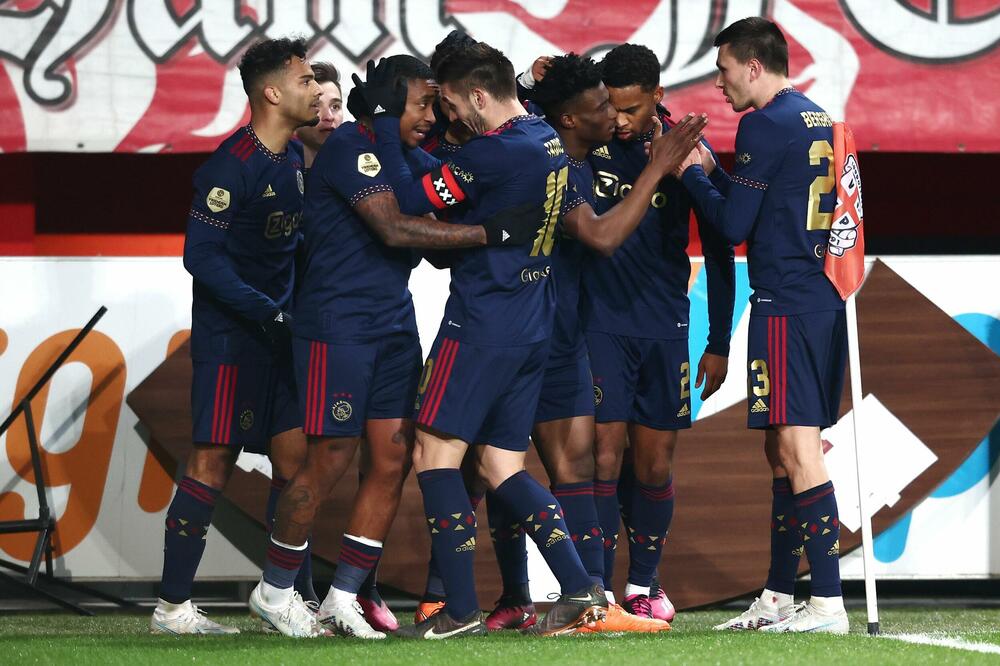 TADIĆ KLJUČAN ČOVEK AJAKSA PROTIV BIVŠEG KLUBA! "Kopljanici" u četvrtfinalu (FOTO)