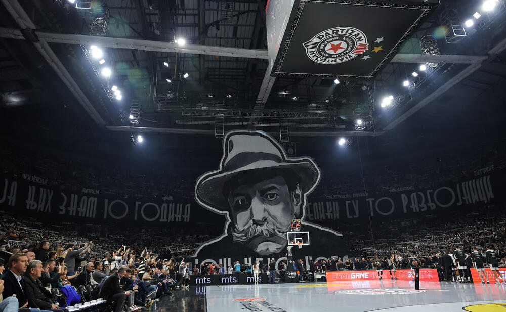 Grobari u Štark areni