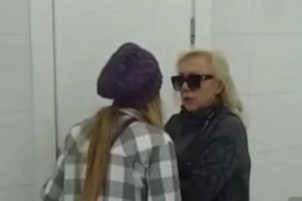 PINK PUSTIO NAJNOVIJI RAZGOVOR ANE ĆURČIĆ I ZORICE MARKOVIĆ: Odlučile da URADE JEDNU STVAR