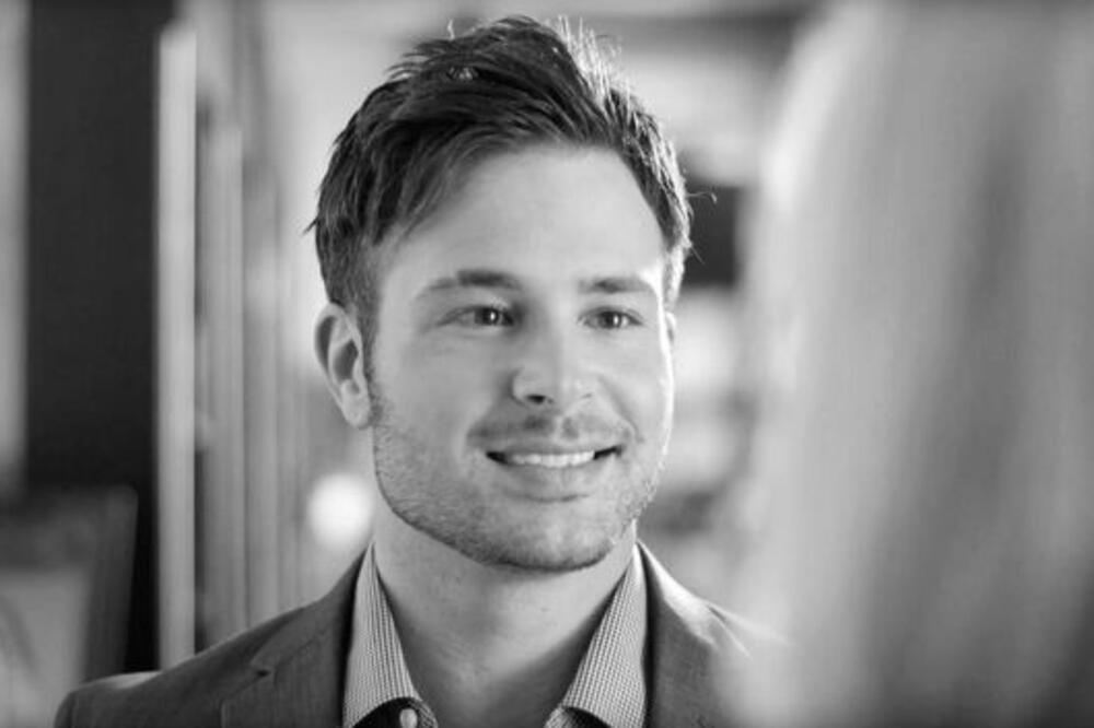 VELIKA TUGA! PREMINUO MLADI GLUMAC: Policija pronašla MRTVO TELO, borio se sa ALKOHOLOM