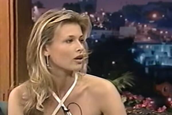 DANIJELA JE BILA BOMBA 90-IH, A SAD IZGLEDA JOŠ BOLJE: Ostaćete bez DAHA nakon novih FOTOGRAFIJA bivše MANEKENKE