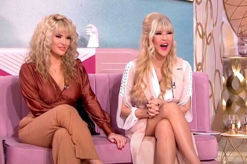 Ćerka srpske pevačice u Skupštini Srbije: Popela se za govornicu i citirala Gandija, političarke pale u zaborav