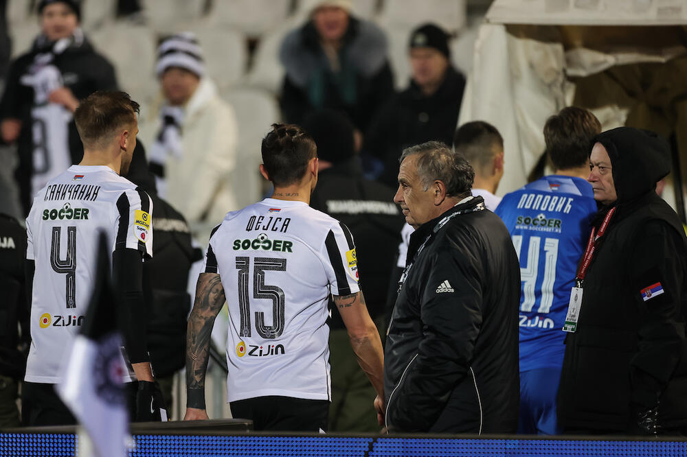 "SVE JE TRULO, IDE SE U BEZNAĐE": Bivši prvi čovek Partizana nije birao reči!