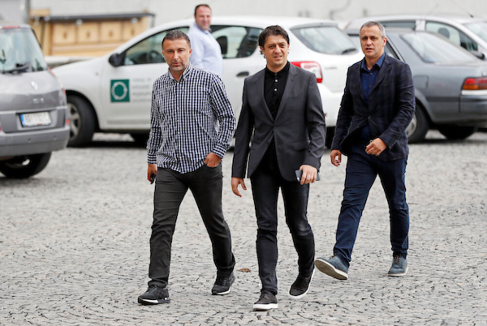 Mihajlo Pjanović (desno)