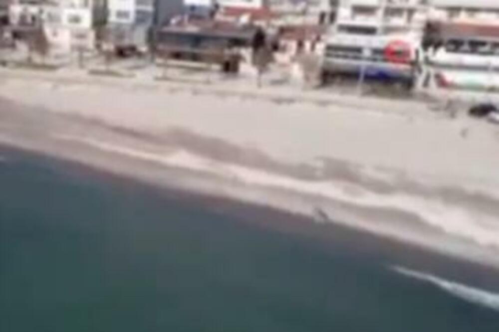 ŠTA SE DEŠAVA SA MOREM KOD ISTANBULA? Stanovnici ZABRINUTI, sa strepnjom dele SNIMKE (VIDEO)