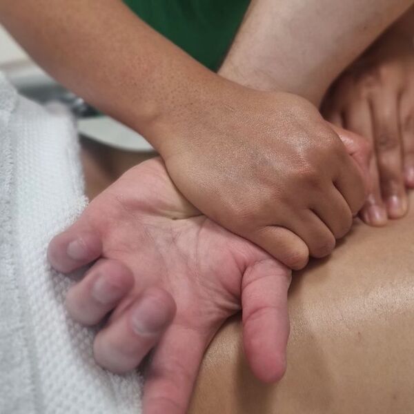 Nepoznata žena pokucala Hrvatu na vrata, pa mu ponudila masažu! Nije se ustručavao da iskoristi priliku, a onda...