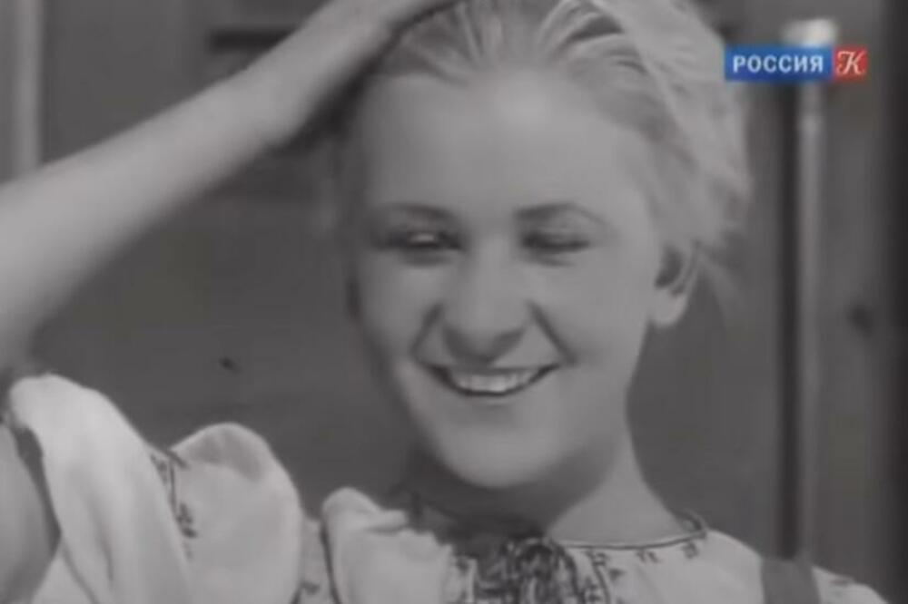 OVO JE NAJTRAGIČNIJA PESMA IKAD OTPEVANA O LJUBAVI DVOJE RUSA: Čak su je i dvojica POZNATIH SRBA prepevala