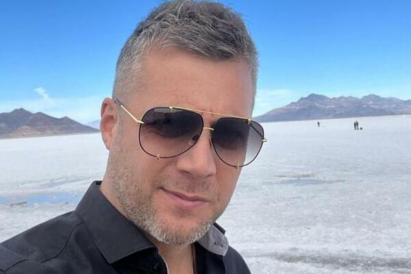 ZAVIRITE U RENOVIRANI STAN BOJANA VASKOVIĆA U LUKSUZNOM DELU GRADA: Ovako nešto ne može svako sebi da PRIUŠTI