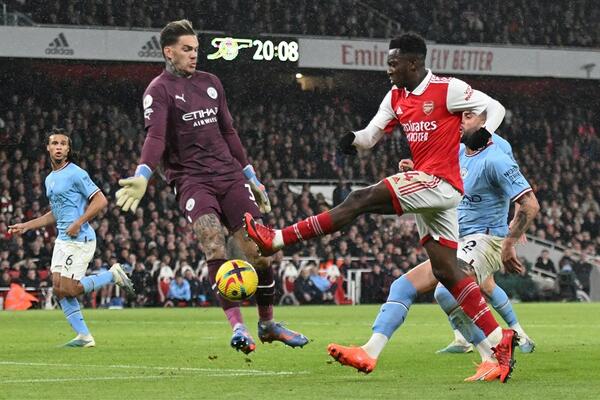 ARSENAL IZDRŽAO JEDNO POLUVREME PROTIV MOĆNOG SITIJA! Građani ponovo na čelu Premijer lige