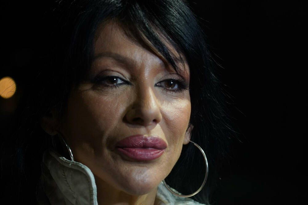 BIĆETE U POTPUNOJ HIPNOZI KADA VIDITE KAKO IZGLEDA ĆERKA OD VENDI: Lepa je kao LUTKA, a ZGODNA toliko da BOLI