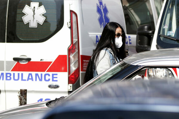 POZNATO STANJE PEVAČICE INDI: U ogromnim je BOLOVIMA