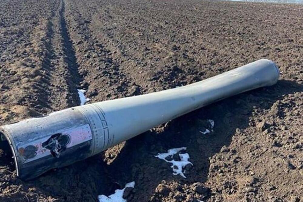 U MOLDAVIJI NAĐENI OSTACI PROJEKTILA NEKOLIKO SATI NAKON UDARA NA UKRAJINU: Četvrti put od početka rata (FOTO)