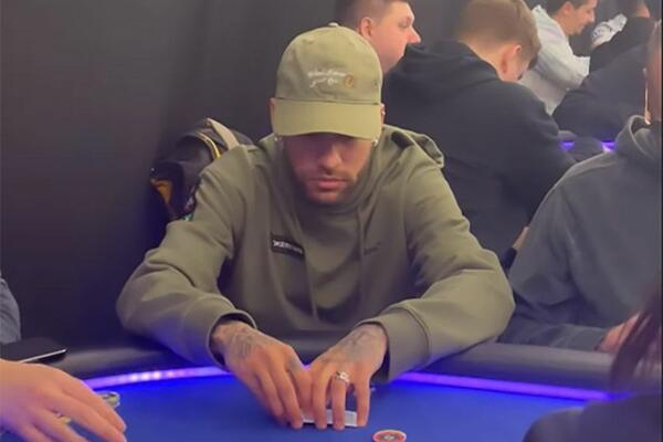 NEJMAR PORAZ OD BAJERNA LEČIO NA POKERU! Brazilac igrao do kasno u noć na turniru od 10.000 evra (FOTO)