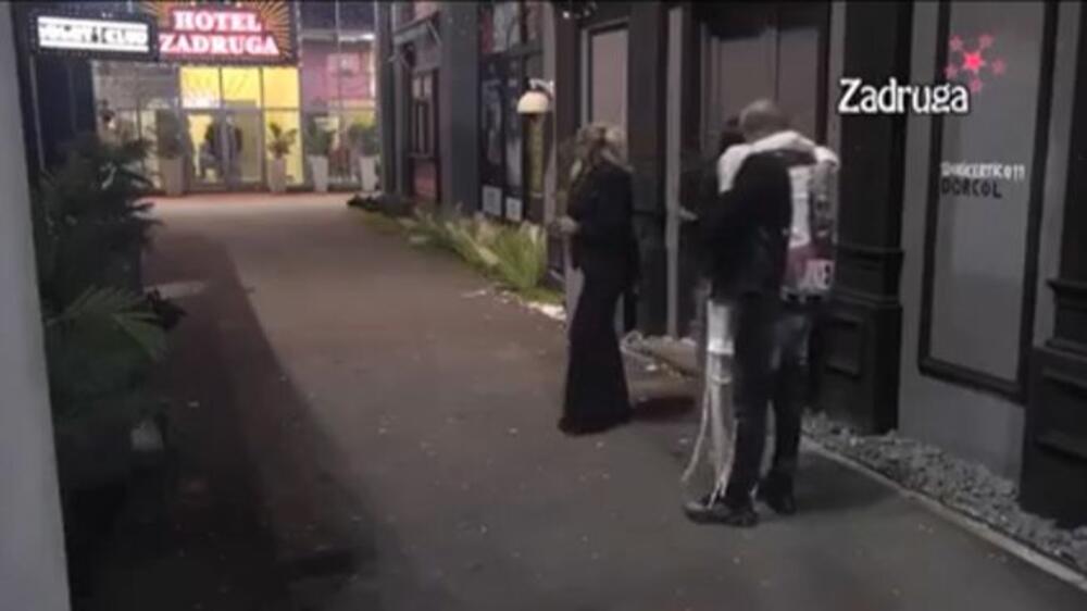 Zvezdan poljubio Maju Marinković