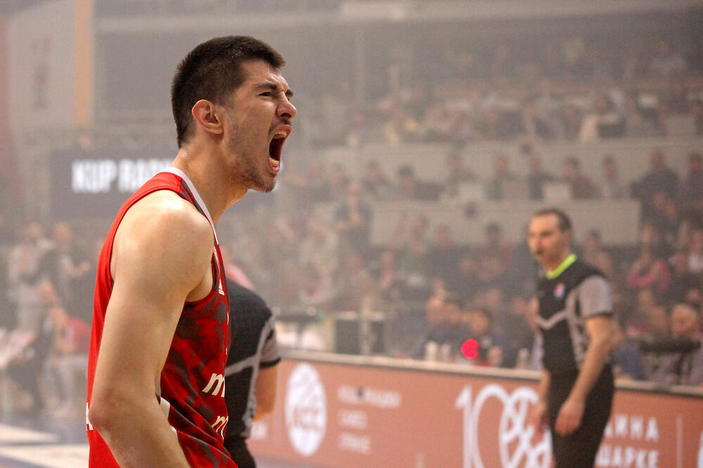 OVO NIKO NIJE OČEKIVAO: Luka Mitrović trejdovan u Los Anđeles Kliperse!