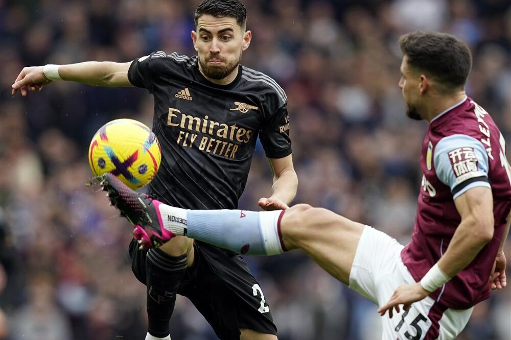 MALO I DVA PUTA DA SE VODI: Sa moćnim Arsenalom nikada niste sigurni! (FOTO)