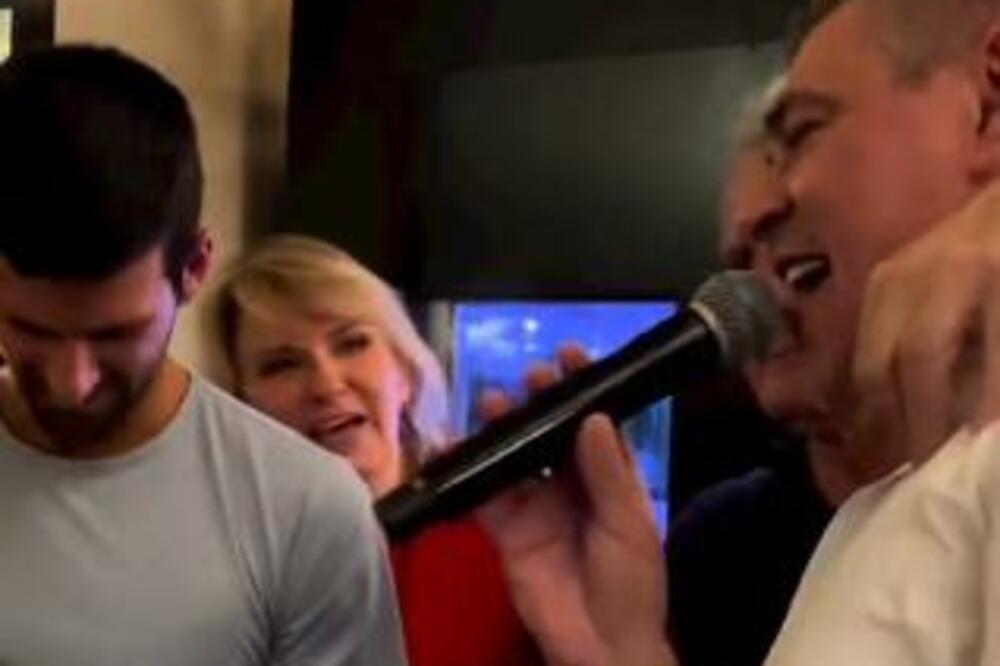 SAVO MILOŠEVIĆ PEVA NA UVCE NOVAKU ĐOKOVIĆU! Legenda srpskog fudbala dovela atmosferu do VRHUNCA