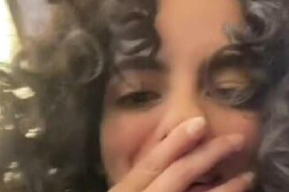 ČIM JE VIDELA ZGODNOG STJUARTA PRED SVIMA MU JE URADILA 1 STVAR: Svi su GLEDALI, da li je OVO REALNO? (VIDEO)