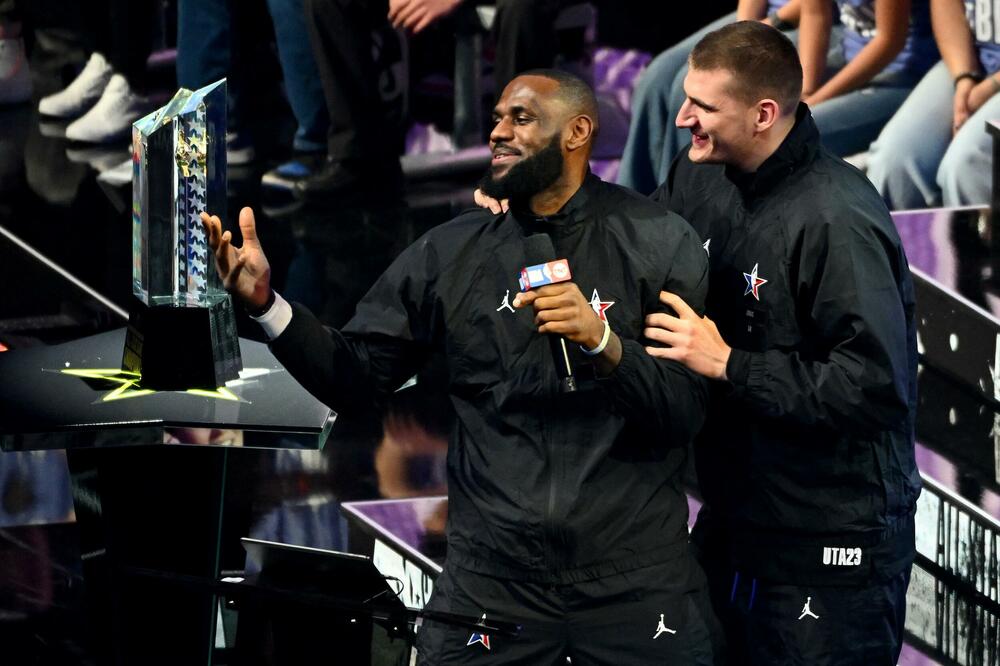 Lebron Džejms i Nikola Jokić