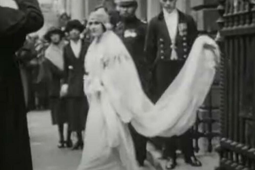 GATARA JOJ PREDVIDELA BUDUĆNOST, HITLER REKAO DA JE NAJOPASNIJA ŽENA EVROPE: Ni jedno od njih dvoje NIJE POGREŠILO!