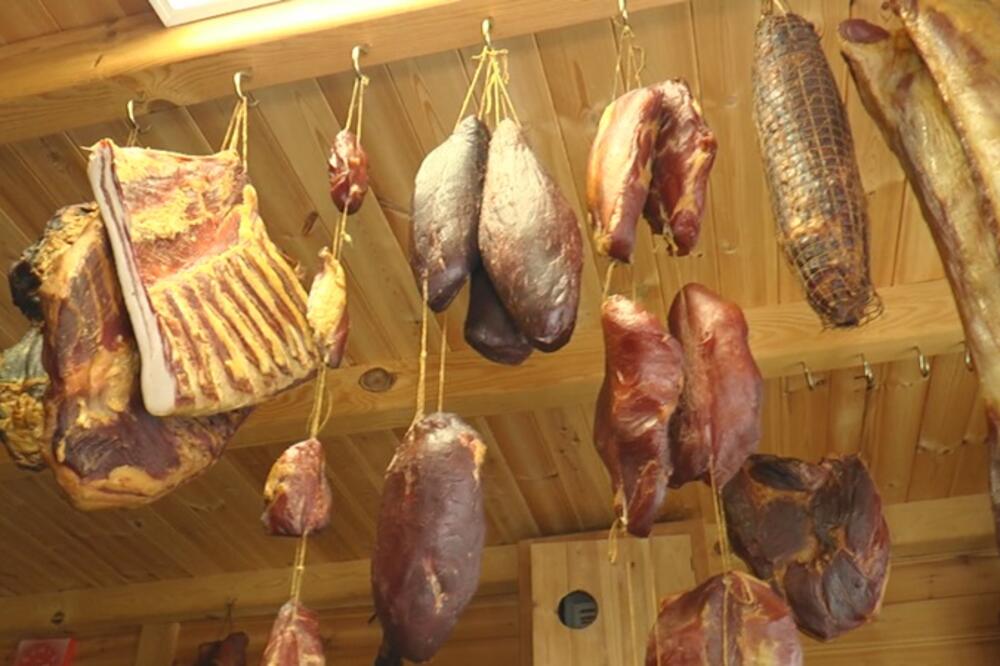 JEFTINIJA U OSLU NEGO OVDE: 100 grama suhomesnatog proizvoda košta kao kilo mesa, LJUDI U ČUDU (FOTO)