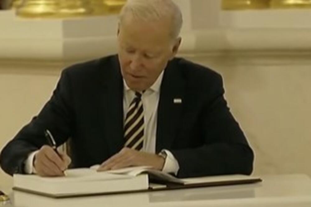 Bajden doneo brutalnu odlluku! Imao je rok od 15 dana da prelomi i to bi bilo to! A pazite šta Tramp misli o tome!