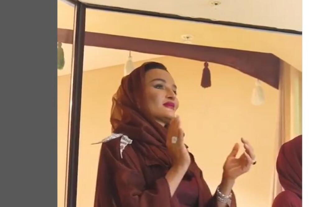 SUPRUGA KATARSKOG ŠEIKA ODBACUJE MUSLIMANSKE ODORE? Lepotica hidžab NE SKIDA, ali ističe i VITAK STRUK (FOTO)