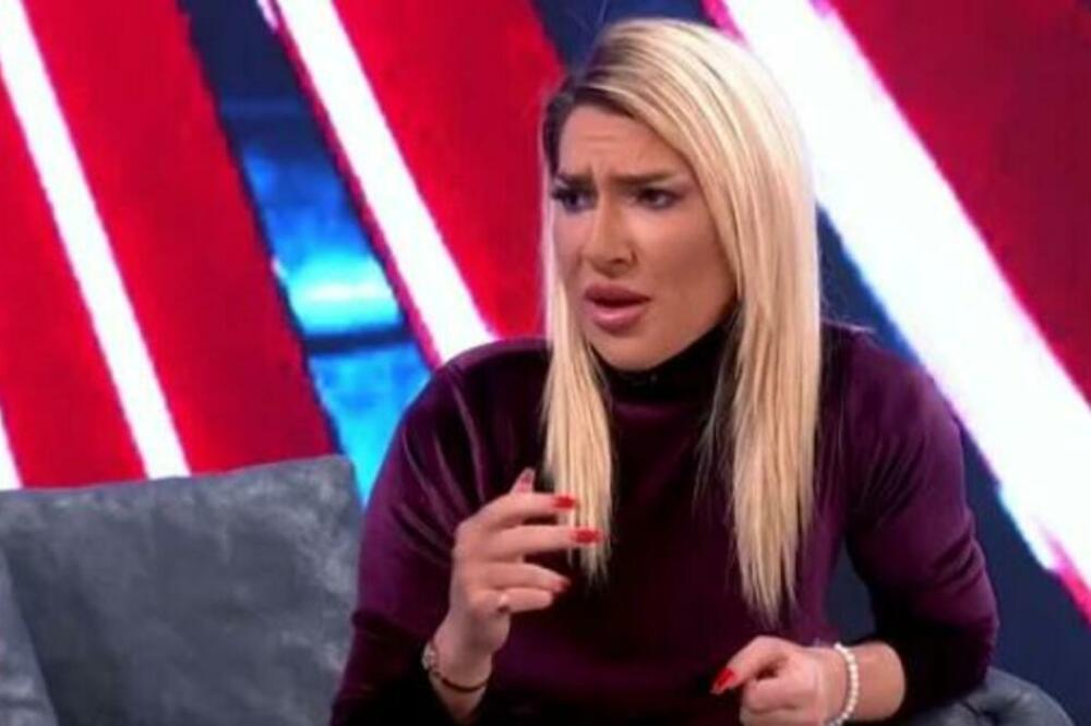 VODITELJKA PINKA ZA SVA VREMENA ZAKUCALA ANĐELU ĐURIČIĆ I TO JAVNO: Posle ovoga teško da će moći NA ULICU DA IZAĐE