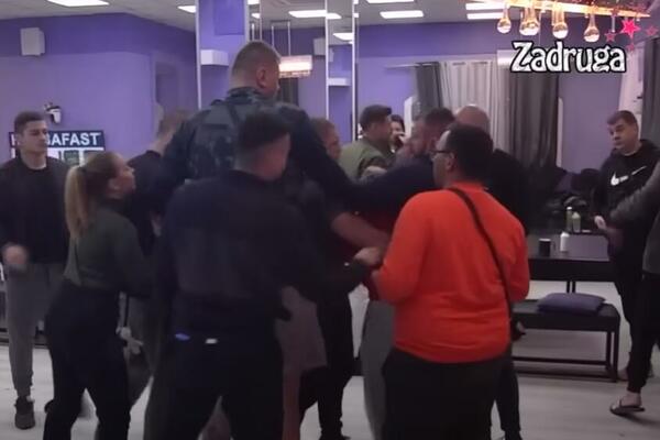 HITNO IH IZVLAČE IZ ZADRUGE, ANGAŽOVANI I ADVOKATI: Alarmantna situacija na PINKU, TRAŽI SE OZBILJNA KAZNA