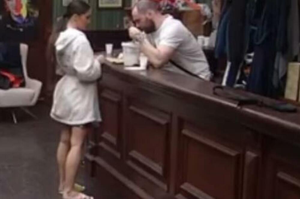 ANĐELI SE GADE STOPALA, A OVO JE RAZLOG ZAŠTO LJUBI ZVEZDANOVA: Crnogorka ne prestaje da FRAPIRA izjavama