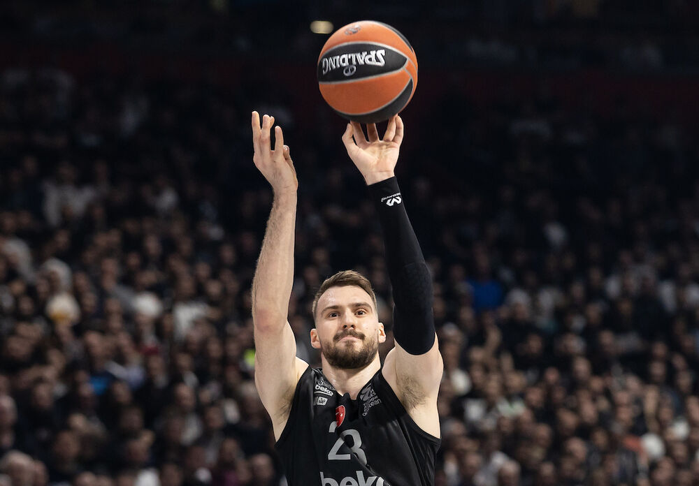 Marko Gudurić na utakmici Partizana i Fenerbahčea