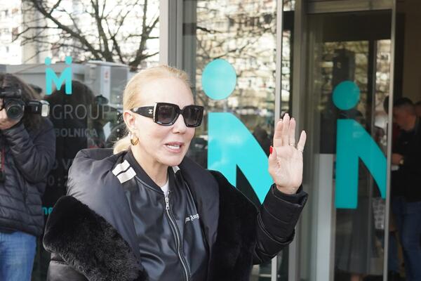 LEPA BRENA PRIMLJENA U BOLNICU: Ima problem, otkriveno sve o njenom ZDRAVSTVENOM STANJU