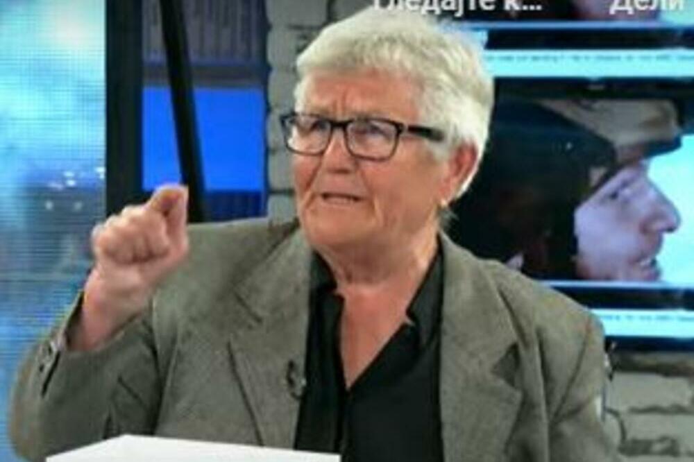 "POKUŠAO DA ME UBIJE KAD GA JE LJUBAVNIK OSTAVIO": Potresna ISPOVEST majka Rose o SINU SEKTAŠU! (FOTO)