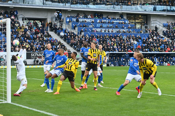 BRANT HEROJ DORTMUNDA: Borusija preživela Hofenhajm, pritisak na Bajernu i Union Berlinu! (FOTO)