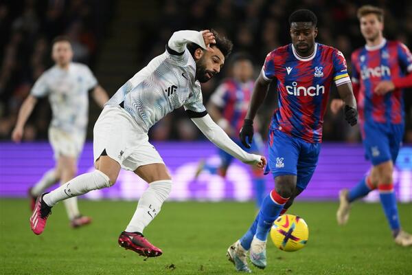 TRESLE SE PREČKE, ALI GOLOVA NIJE BILO! Nula Liverpula i Kristal Palasa