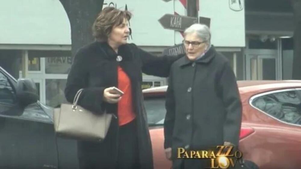 Ana Bekuta sa majkom