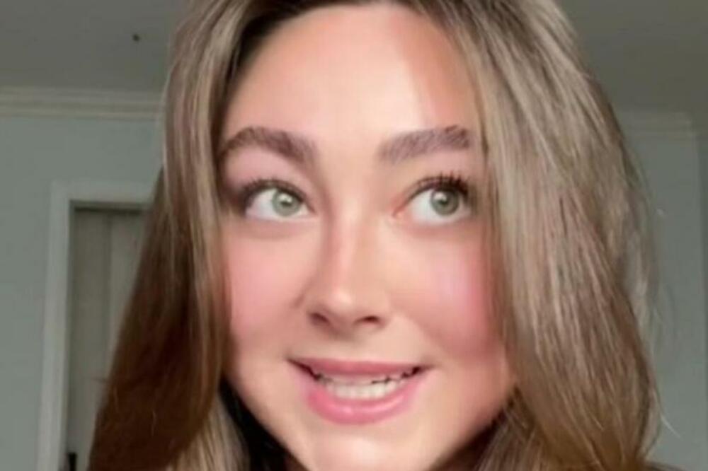 PODELILA PRAVILA PO KOJIMA ŽIVI SA DEČKOM, PA NAPRAVILA BURU NA MREŽAMA: Slušajte samo OVO, da li je MOGUĆE? VIDEO