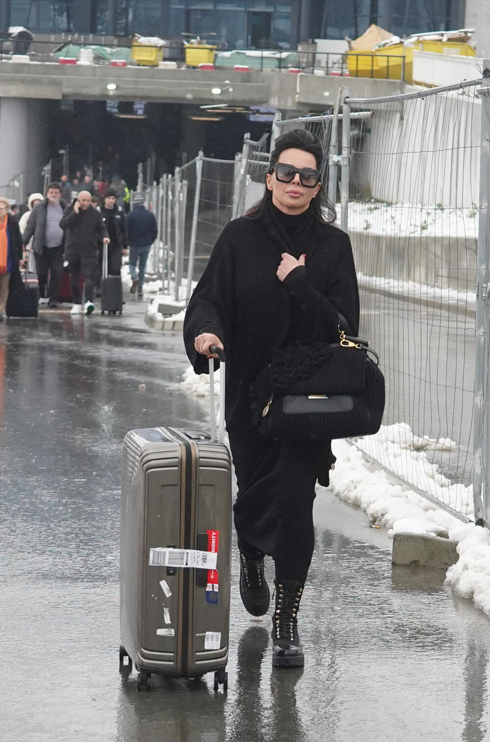 Bez šminke i frizure