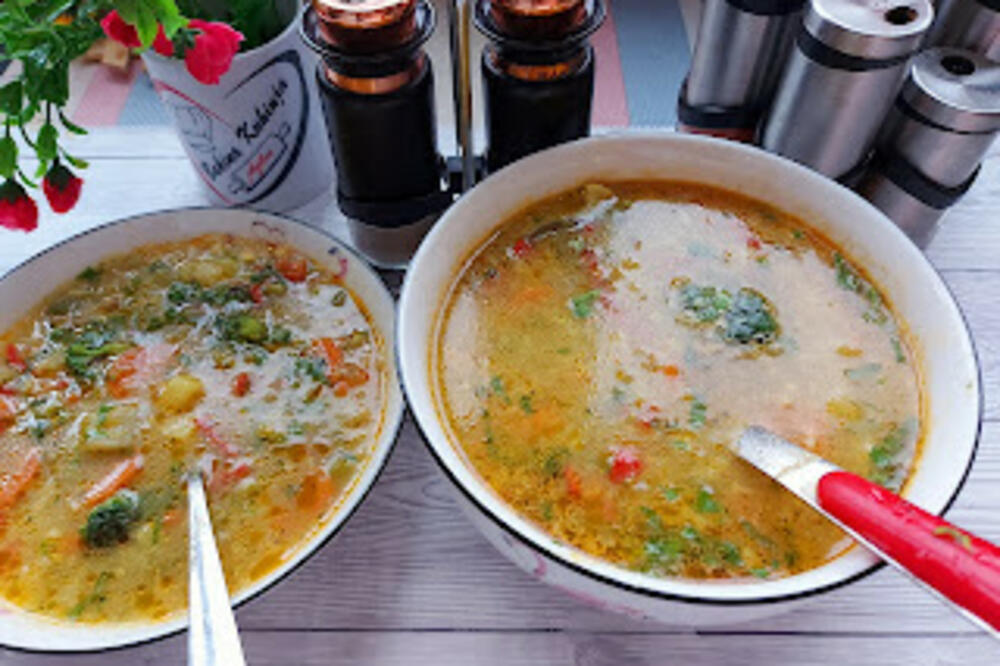 DANAS POČINJE VASKRŠNJI POST, PRIPREMITE ČORBU OD POVRĆA PO BAKINOM RECEPTU: Može biti na vodi ili ulju, ZDRAVA JE