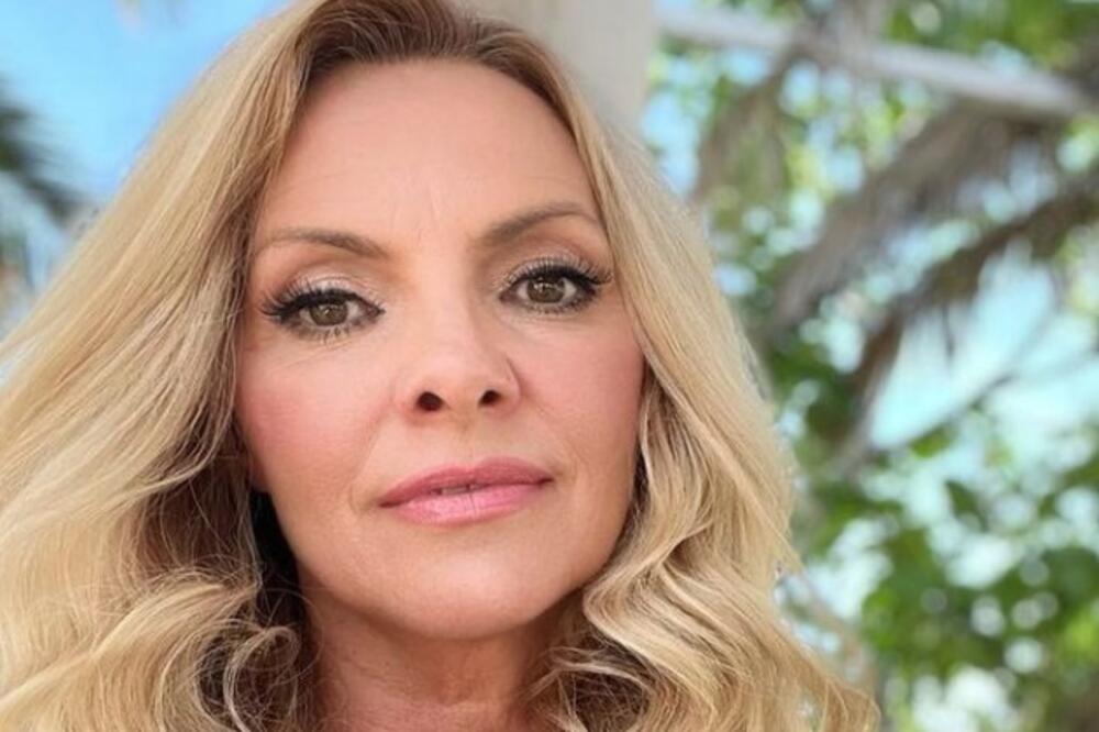 EVO KO JE PEVAČICA KOJA JE PODRŽALA ZABRANU SRPSKIH PEVAČA U HRVATSKOJ: Muž je IZBACIO IZ STANA zbog AFERE?