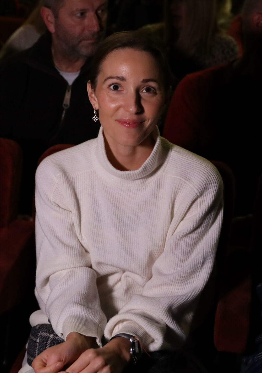 Smatrala je da će joj teorijsko znanje pomoći 