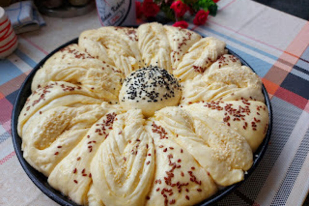 RECEPT ZA PAMUK POGAČU KOJA SE NE MESI: Svaka DOMAĆICA mora da ZAPIŠE