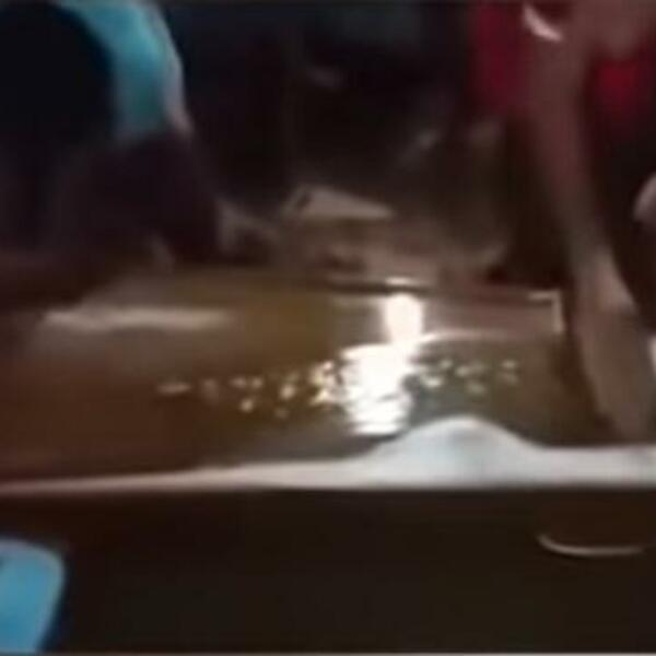 IZ GROBA DEVOJKE SE 11 DANA ČULA VRISKA I UDARCI: Kada su ga NAPOKON OTVORILI, prizor ih je ZAPREPASTIO (VIDEO)