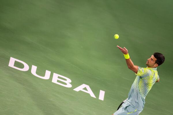 NOVAK ĐOKOVIĆ U ČUDU POSLE POBEDE NAD ČEHOM: Poklonio se rivalu, pa progovorio o povredi! (FOTO)