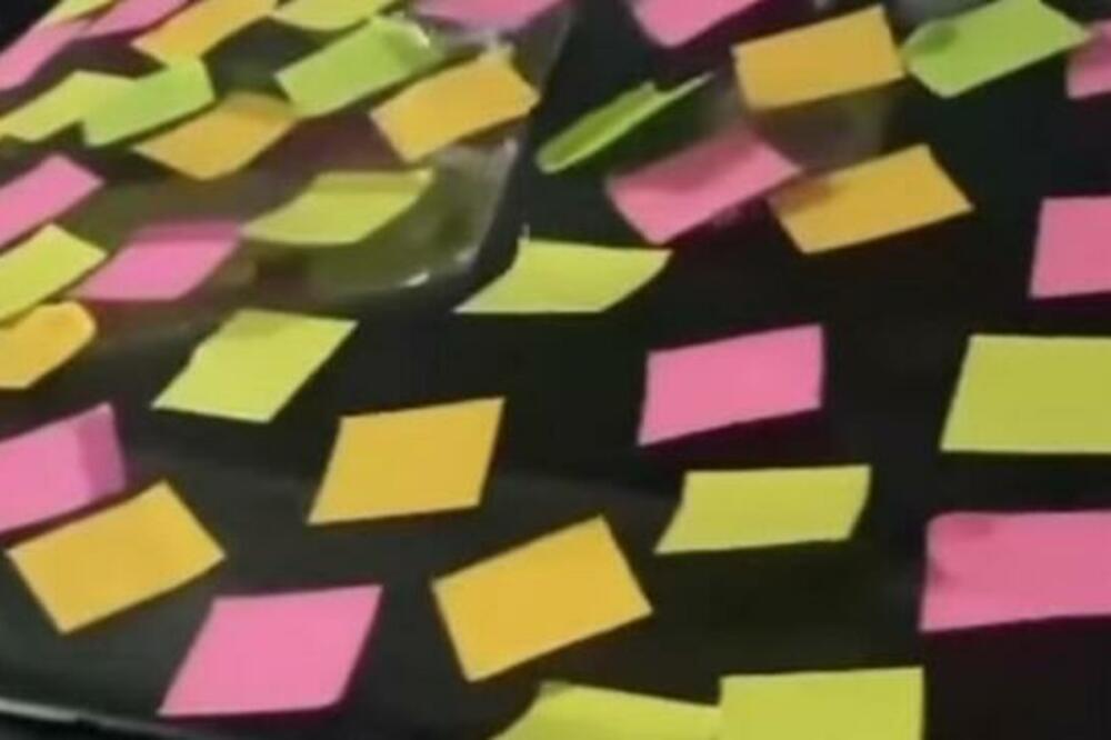 KONAČNO NEŠTO LEPO NA DRUŠTVENIM MREŽAMA: Ljudi prilazili autu, a na njemu samo 2 reči, BEOGRAĐANI ODUŠEVLJENI!